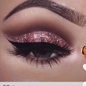 Meet your Posher, Seline